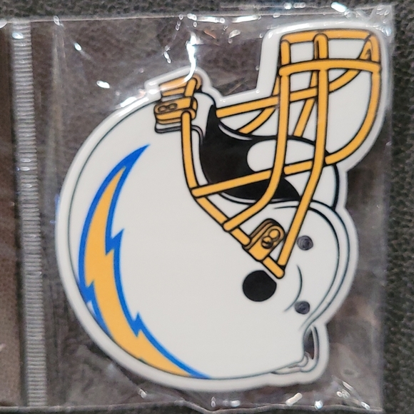 Chargers NFL magnet - Picture 2 of 4